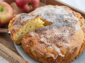Recept za jednostavan kolač s jabukama i cimetom