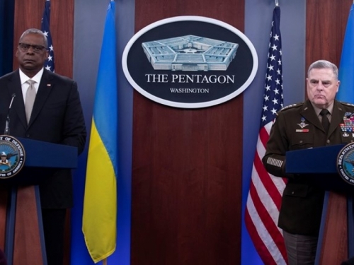 SAD: Pomagat ćemo Ukrajini dokad treba. Izgledi za skoru pobjedu su mali