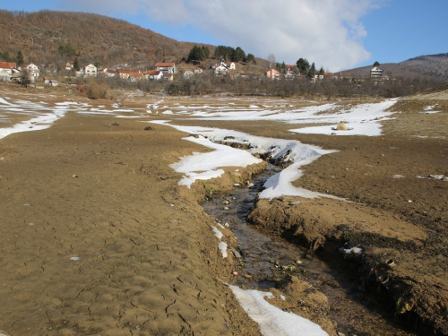 FOTO/VIDEO: Svjedoci jednog vremena - Ramsko jezero