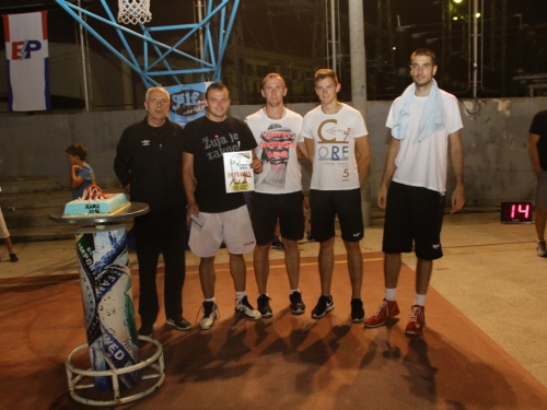 FOTO: Binvest Lubura pobjednik 14. Streetball turnira u Prozoru