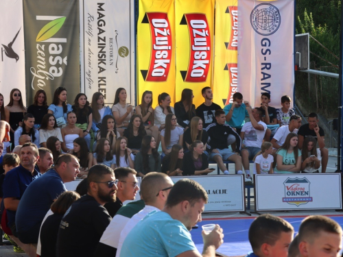 FOTO: Tim ''GOLD UNIST'' iz Splita pobjednik 21. Streetball Rama - Davor Ivančić Dačo