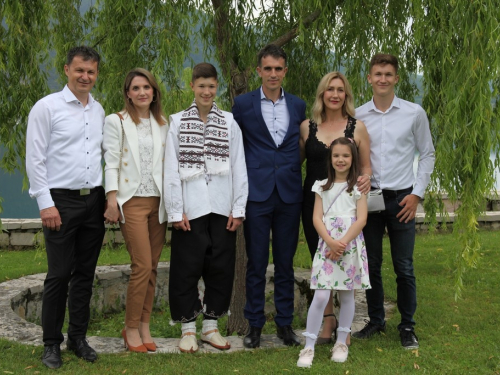 FOTO: Krizma u župi Rama-Šćit