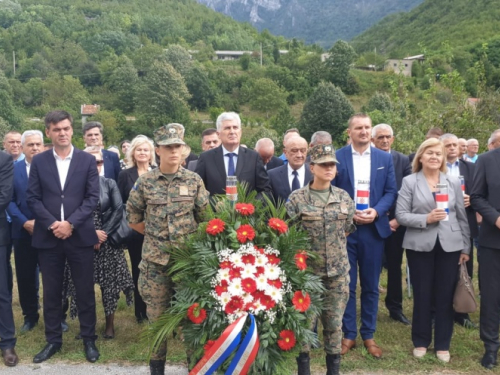 Obilježena 26. obljetnica stradanja Hrvata u Grabovici