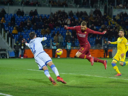 Džeko zabio za pobjedu u zadnjoj minuti