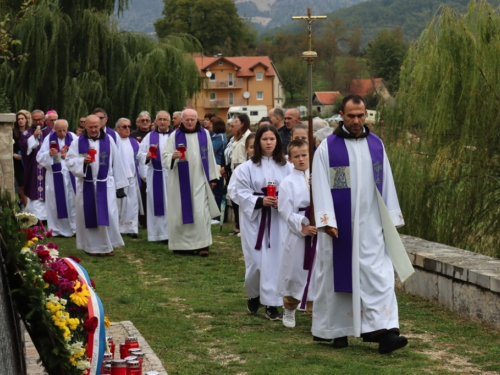 FOTO/VIDEO: Dan sjećanja na ramske žrtve