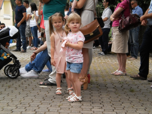 FOTO: Vanjska proslava sv. Ante u župi Gračac