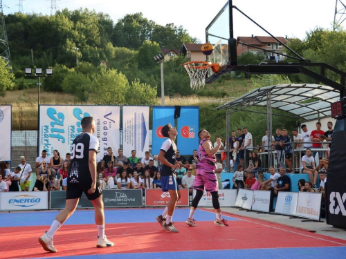 FOTO: Druga večer Streetball turnira u Prozoru