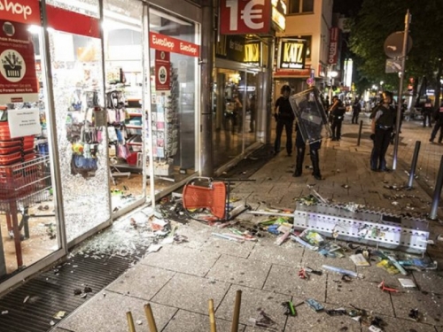 U neredima u Stuttgartu ozlijeđeno 19 policajca