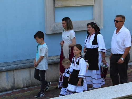 FOTO: Vanjska proslava patrona u župi Prozor