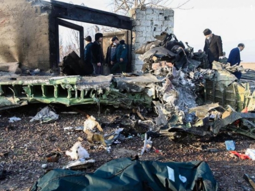 Istraga: Boeing se prije pada zapalio, pokušali se vratiti