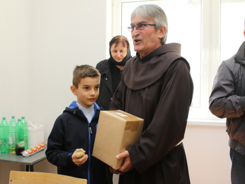 FOTO: Na Orašcu održan turnir u tucanju jaja