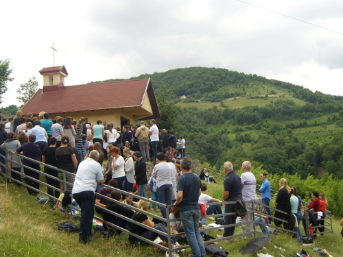 FOTO: Proslava sv. Petra i Pavla na Vrdolu u župi Uzdol