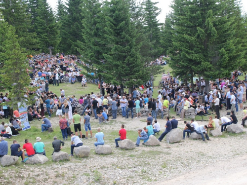 FOTO/VIDEO: Proslava Dive Grabovčeve na Kedžari 2016.