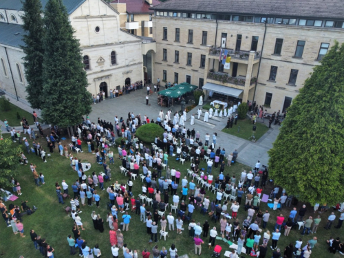 FOTO: Misa Uočnica na Šćitu - Velika Gospa 2023.