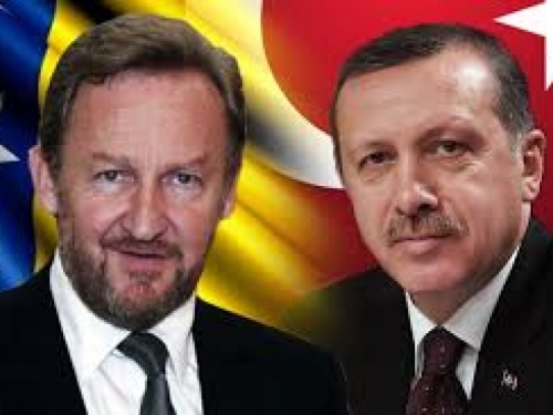 Turski sukob preselio se i na BiH: Izetbegović Erdogana nazvao bratom, SDA napada novinare