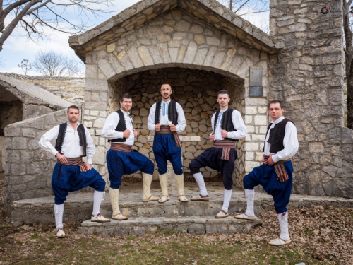 Sinovi Hercegovine snimaju spot za pjesmu 'Hercegovac za Hrvatsku diše'