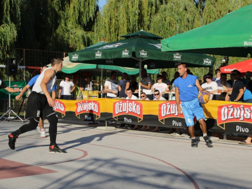 FOTO: ''General Vasilije Mitu'' iz Zagreba pobjednik 15. Streetball Rama