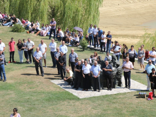 FOTO/VIDEO: Velika Gospa u župi Rama Šćit 2017.