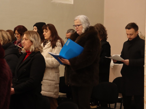 FOTO: Polnoćka na Šćitu