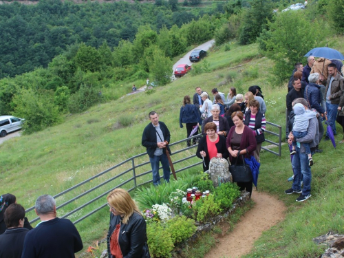 FOTO: Petrovo na Vrdolu, župa Uzdol