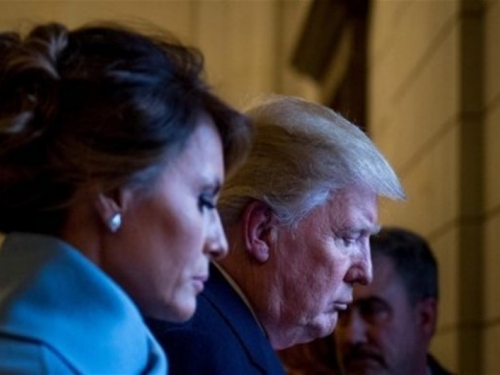Trump u povodu Dana žena izjavio kako strahovito poštuje žene