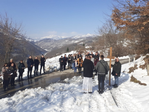 FOTO: Put križa - Druga korizmena nedjelja u župi Uzdol