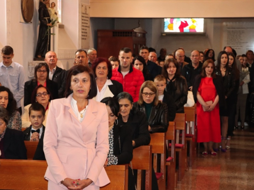 FOTO/VIDEO: Matura 2023. - Defile mladosti na ulicama Prozora
