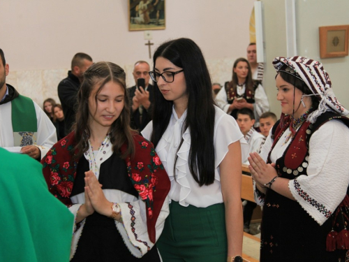 FOTO: Krizma u župi Rama-Šćit