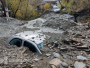 Jablanica: Klizište progutalo cestu, zatrpani automobili