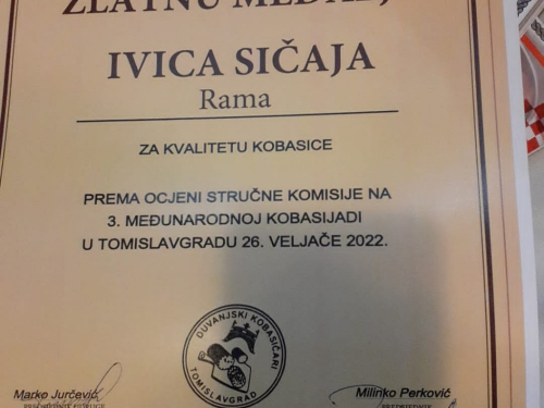 Kobasijada: Ivica Sičaja osvojio 1 zlatnu i 3 srebrne medalje!