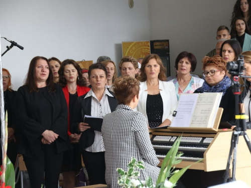FOTO: Mlada misa fra Antonia Baketarića u Rumbocima