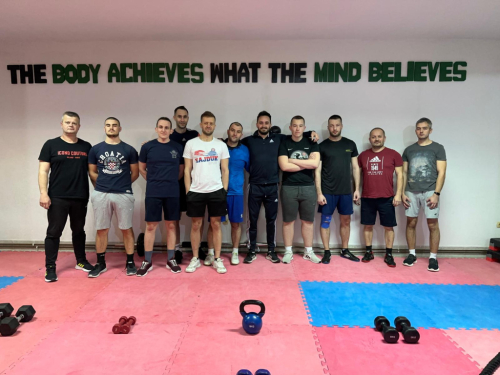 Ivan Zelenika: Profesor svestranih talenata – od kineziologije do unikatne pirografije