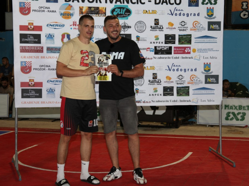 FOTO: 'Vlasenica IN Domić' pobjednik 22. Streetball Rama - Davor Ivančić Dačo