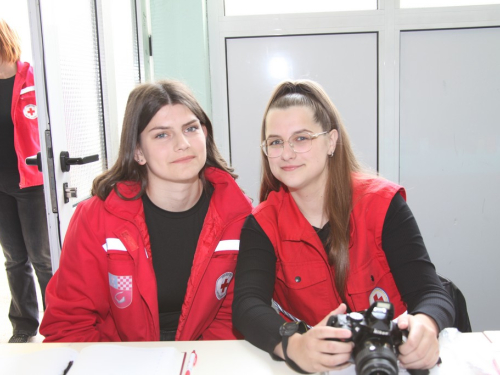 FOTO: Još jedna uspješna akcija darivanja krvi u Prozoru