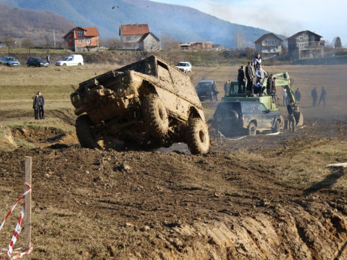 FOTO/VIDEO: Off Road druženje na Ramskom jezeru