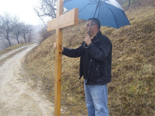 FOTO: Put križa na uzdolsku kalvariju - brdo Gradac