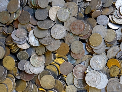 Bivšoj supruzi isplatio alimentaciju u 890 kilograma kovanica