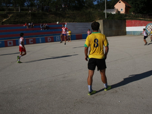 FOTO: Torcida Ripci pobjednik malonogometnog turnira u Ripcima