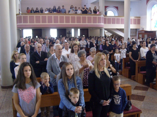 FOTO: Misa sa dobar početak nove katehetske i školske godine u župi Prozor