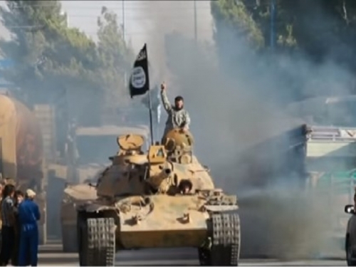 VIDEO: ISIL ubio najmanje 128 ljudi u osvetničkom napadu