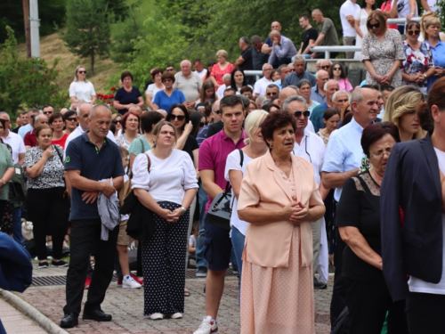 FOTO: Na Uzdolu svečano proslavljen sv. Ivo