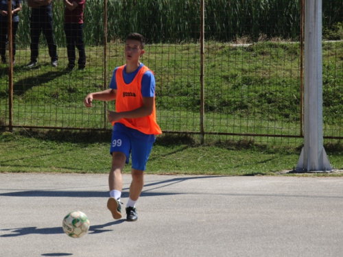 FOTO: Ekipa ''MNK Uzdol'' pobjednik turnira na Orašcu