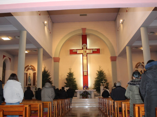 FOTO: Sv. Nikola posjetio župu Prozor