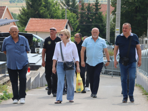 FOTO: U Rumbocima obilježena 33. obljetnica pogibije Šimuna Fofića Fofe