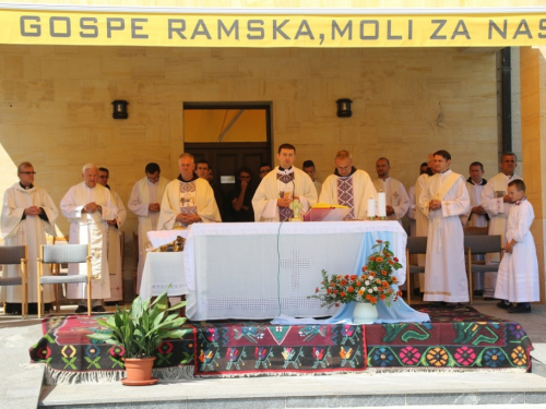 FOTO/VIDEO: Velika Gospa u župi Rama Šćit 2017.