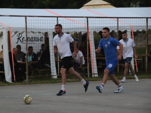 FOTO: Ekipa ''MNK Uzdol'' pobjednik turnira na Orašcu