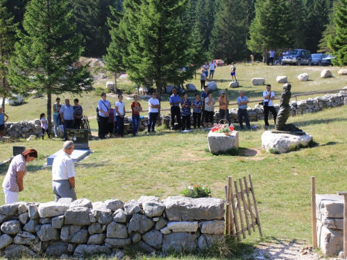 FOTO: Na Vran planini služena misa za poginule duvandžije