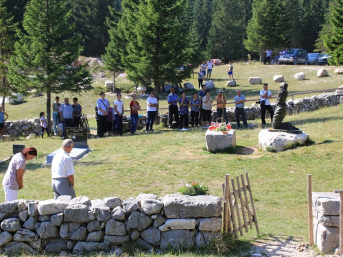 FOTO: Na Vran planini služena misa za poginule duvandžije