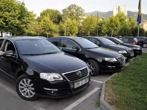 Službena vozila u BiH se koriste bez jasnih pravila