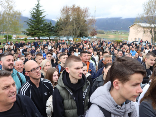 FOTO/VIDEO: Poruka mira stigla na Šćit: Josip Jelinić završio svoje hodočašće kroz BiH